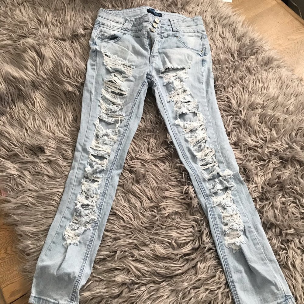 5 FOR $25 - Light Wash Distressed Skinny Jeans